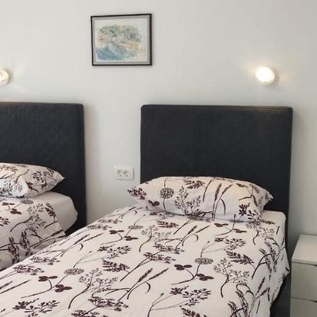 Apartments Inbox Кострена Экстерьер фото