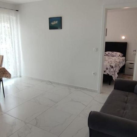 Apartments Inbox Кострена Экстерьер фото