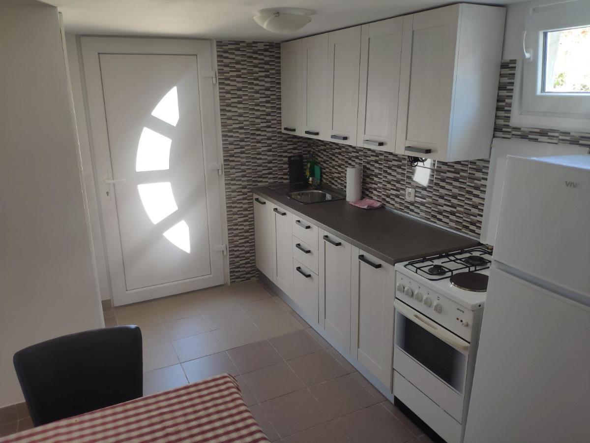 Apartments Inbox Кострена Экстерьер фото