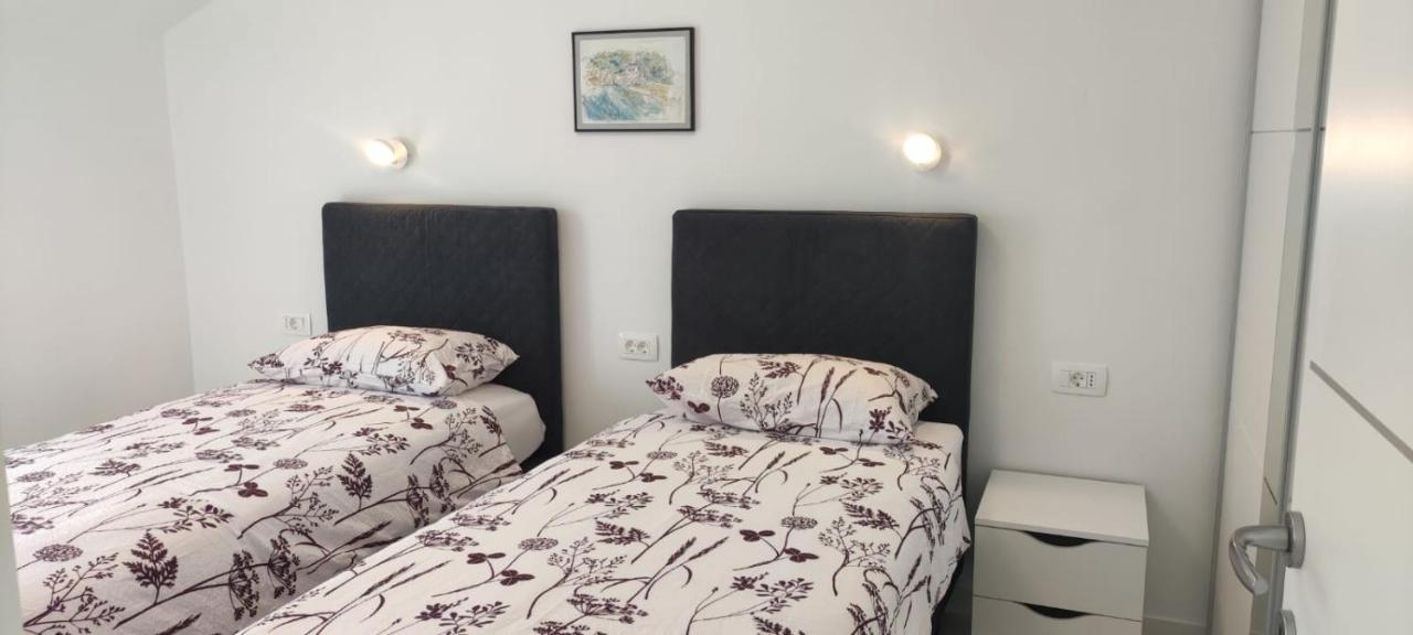 Apartments Inbox Кострена Экстерьер фото