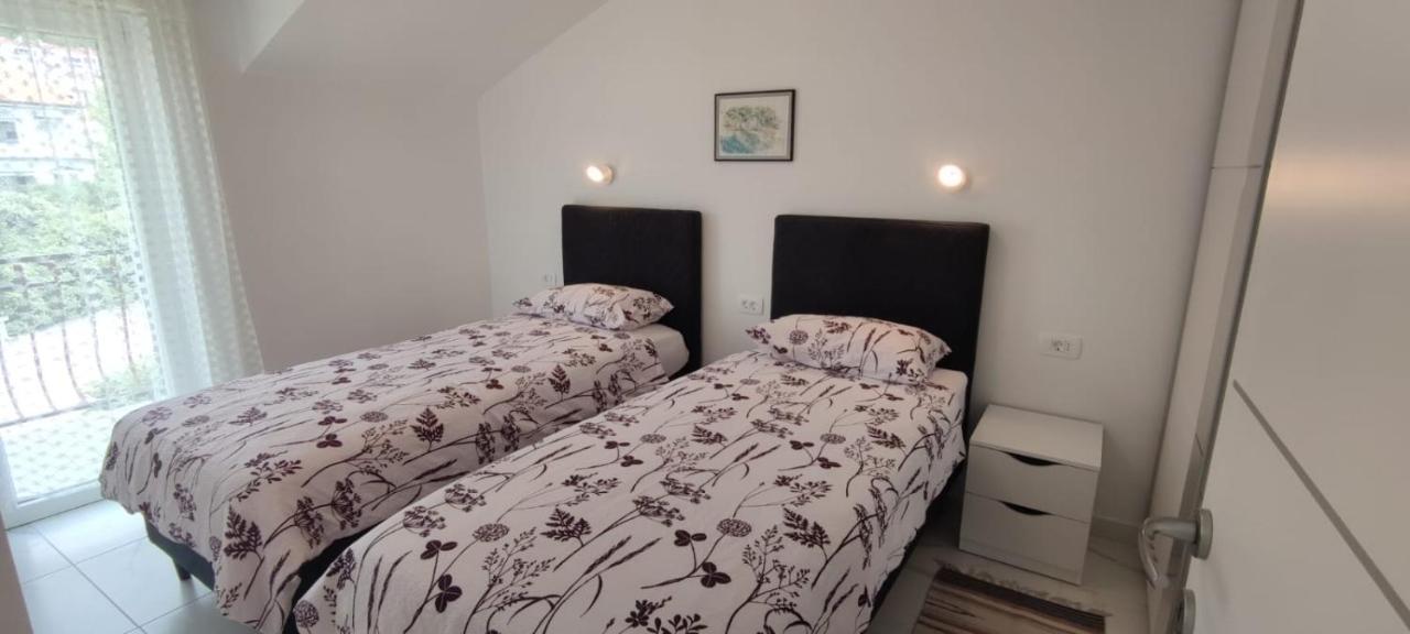 Apartments Inbox Кострена Экстерьер фото