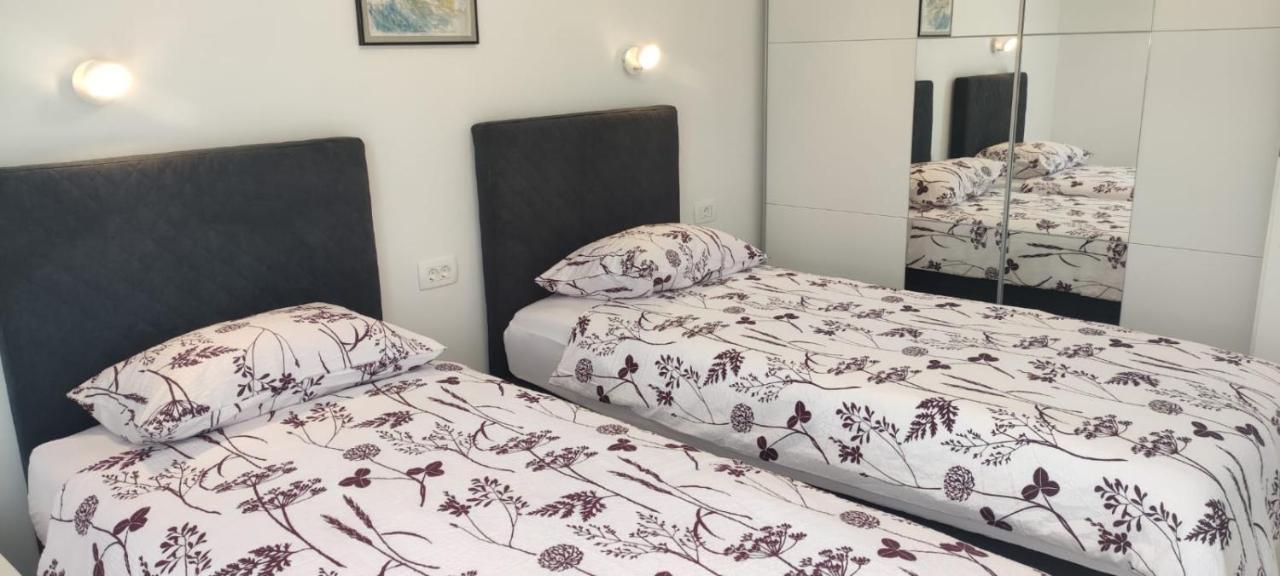 Apartments Inbox Кострена Экстерьер фото