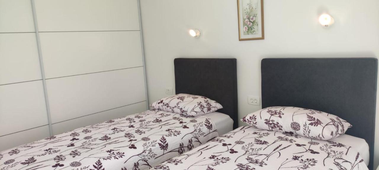 Apartments Inbox Кострена Экстерьер фото