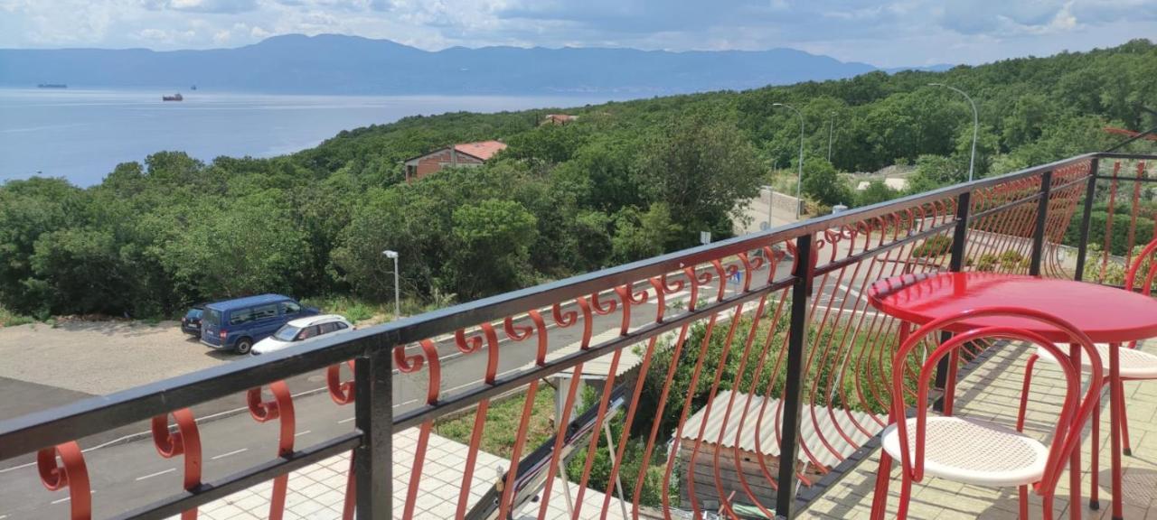 Apartments Inbox Кострена Экстерьер фото