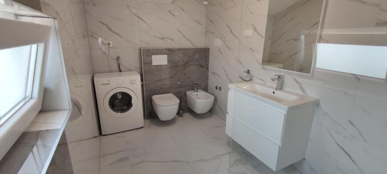 Apartments Inbox Кострена Экстерьер фото